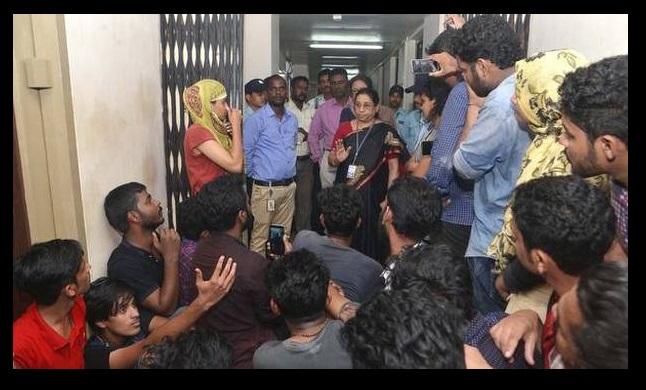 Tarun Vijay visit to PU opposed 21-04-2017